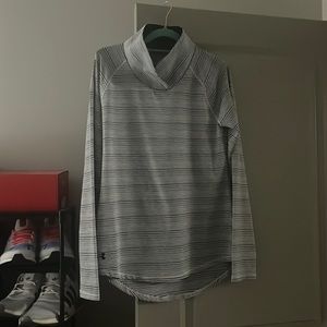 workout top